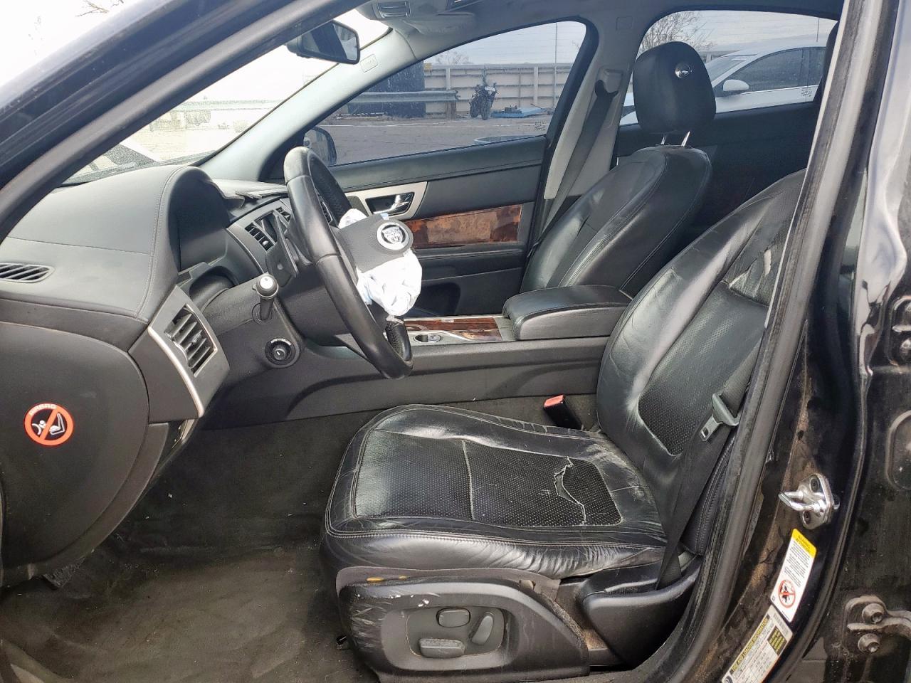 2010 JAGUAR XF