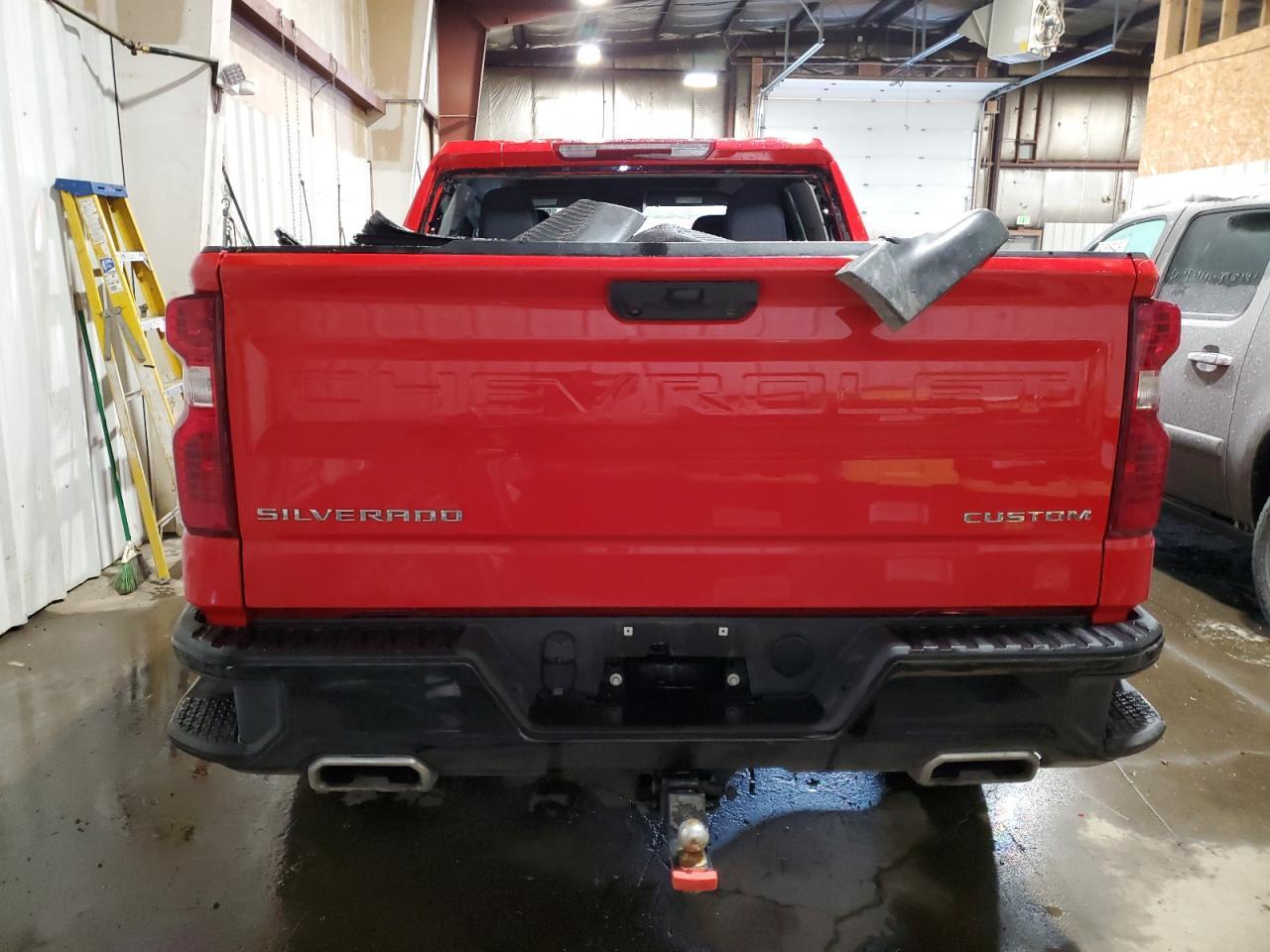 2024 CHEVROLET Silverado