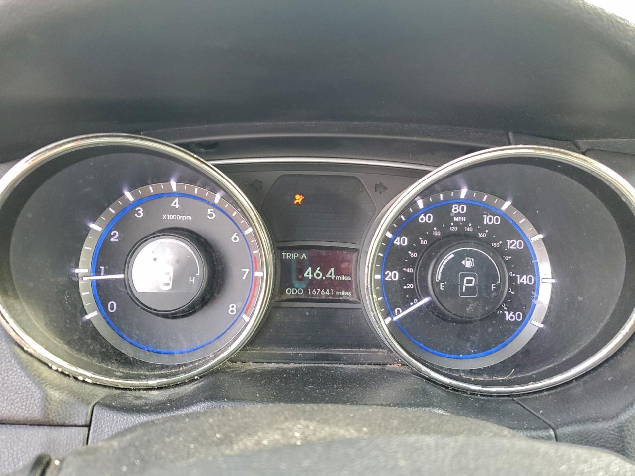 2011 HYUNDAI SONATA