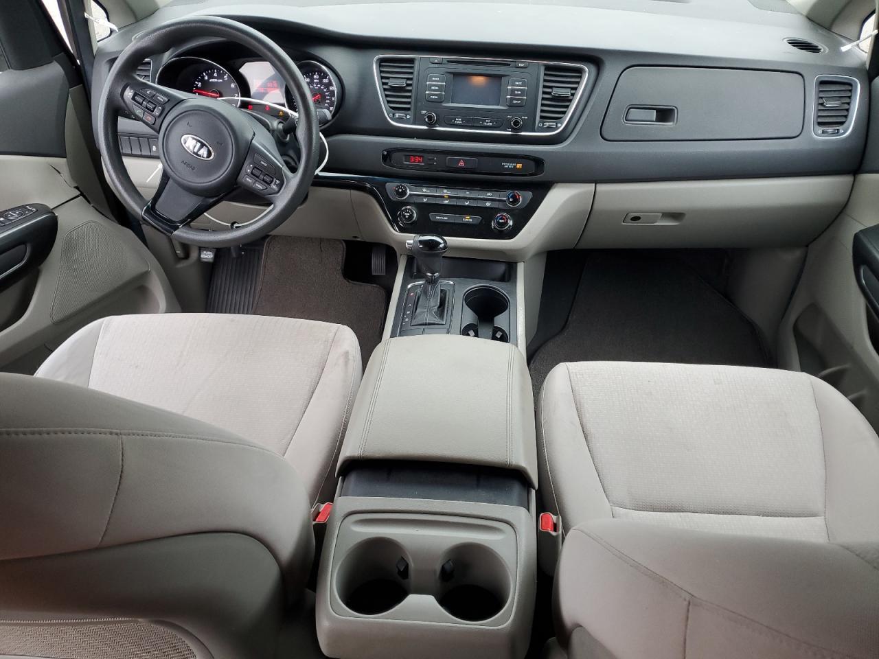2016 KIA SEDONA