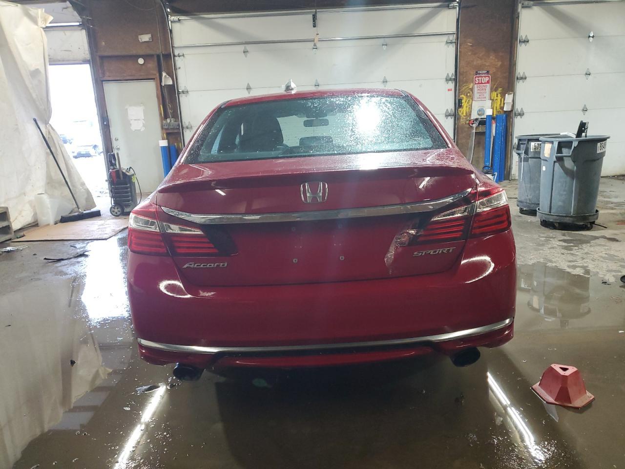 2017 HONDA ACCORD