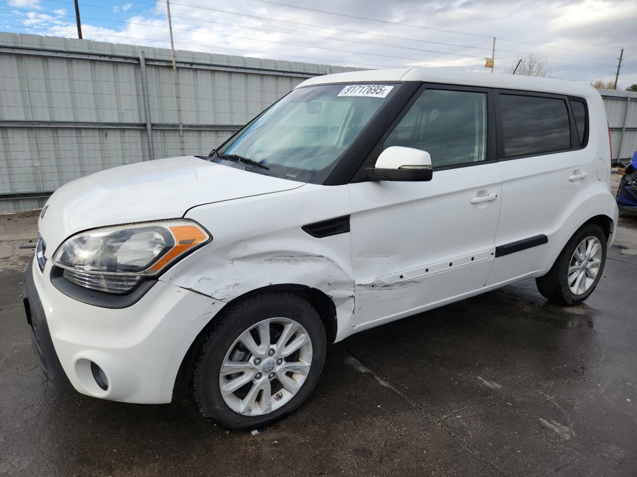 2013 KIA SOUL