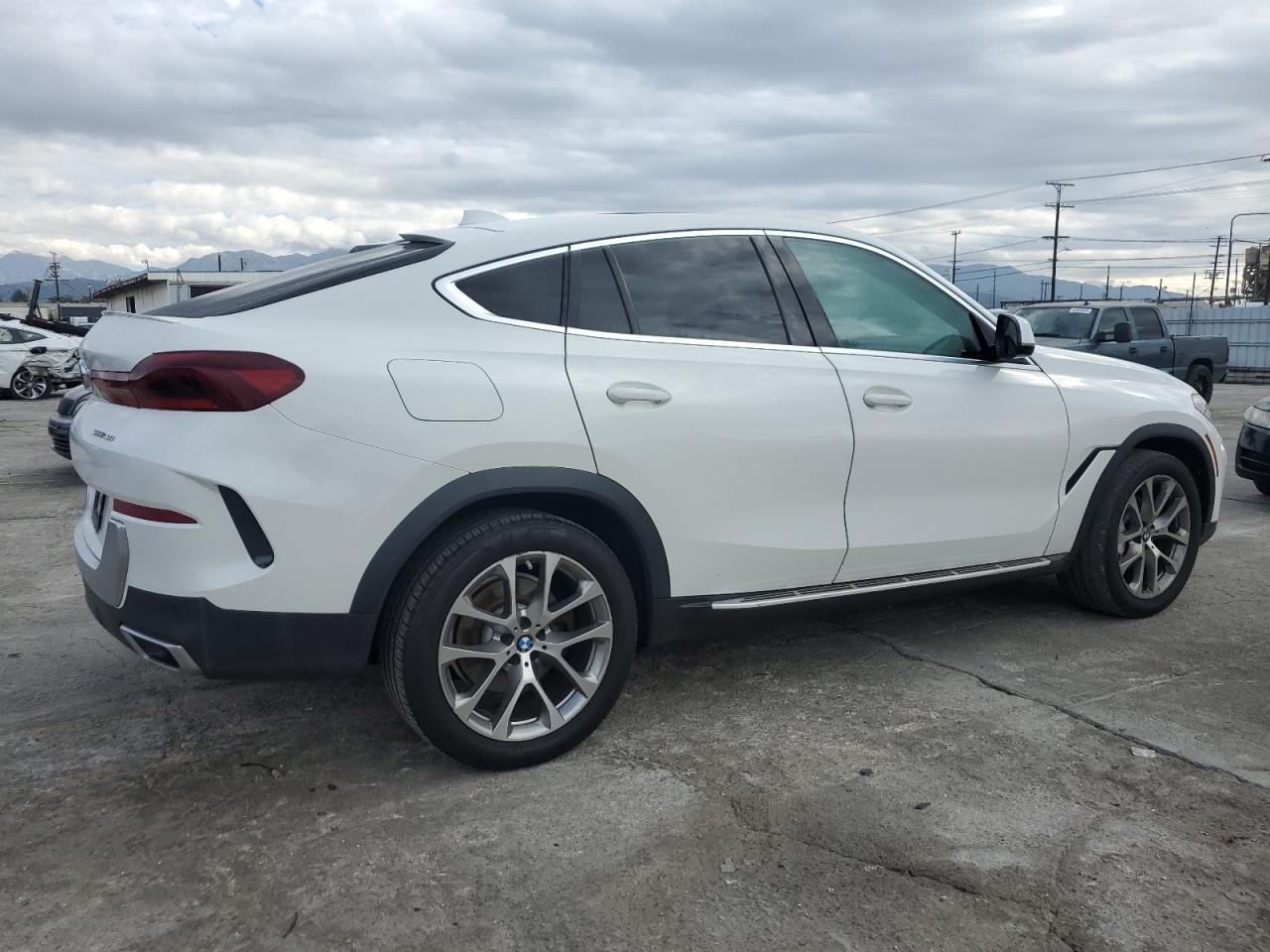2020 BMW X6