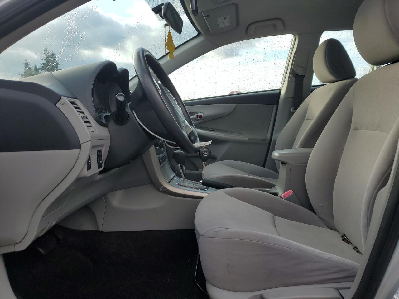 2011 TOYOTA COROLLA