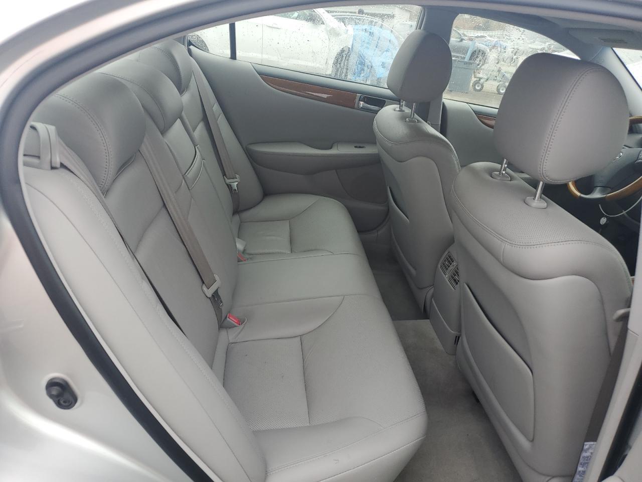 2005 LEXUS ES 330
