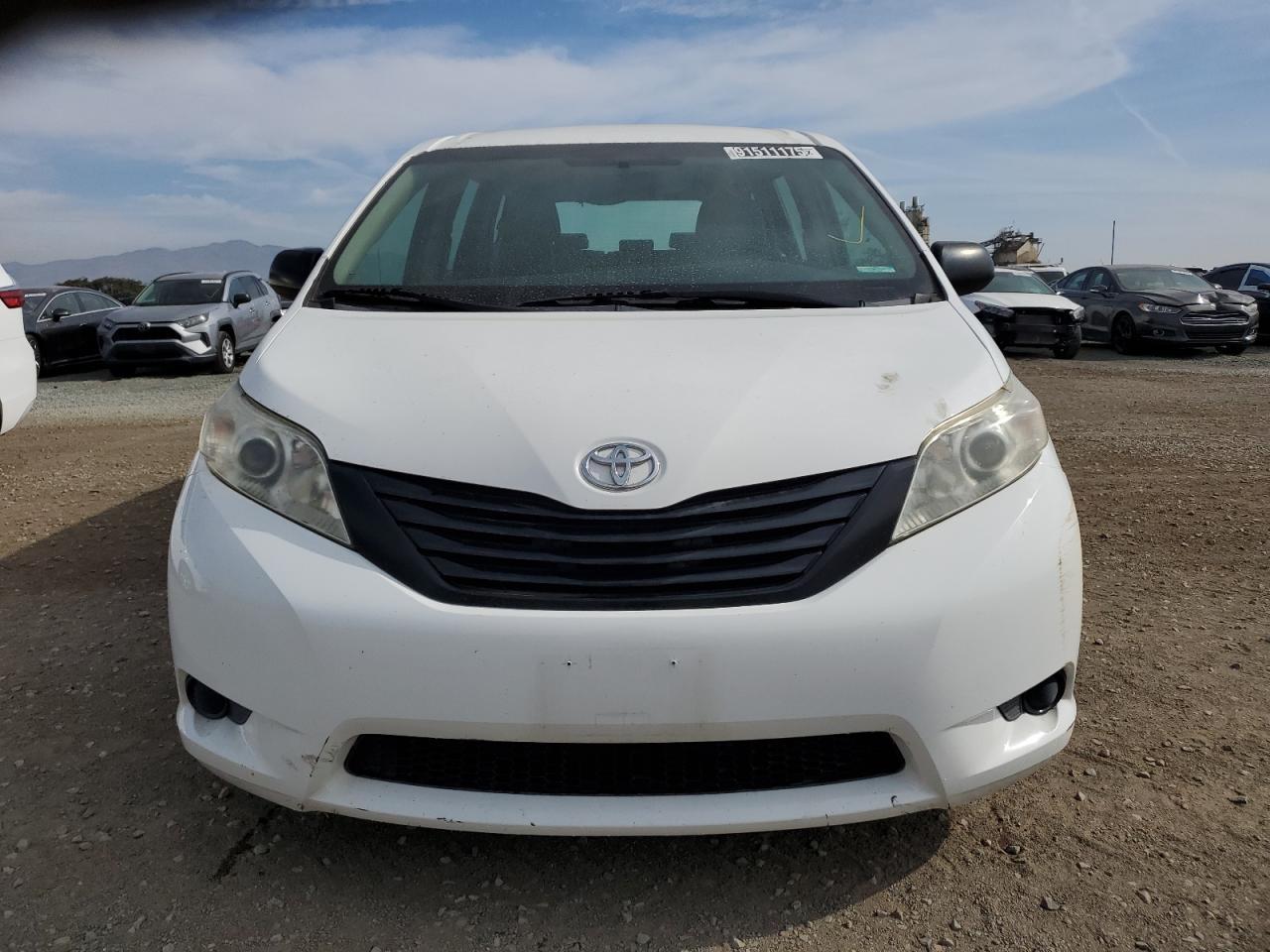 2017 TOYOTA SIENNA
