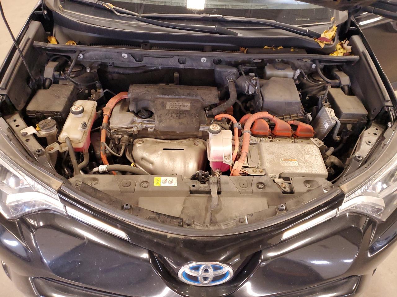2016 TOYOTA RAV4
