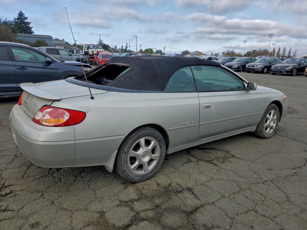 2002 TOYOTA CAMRY