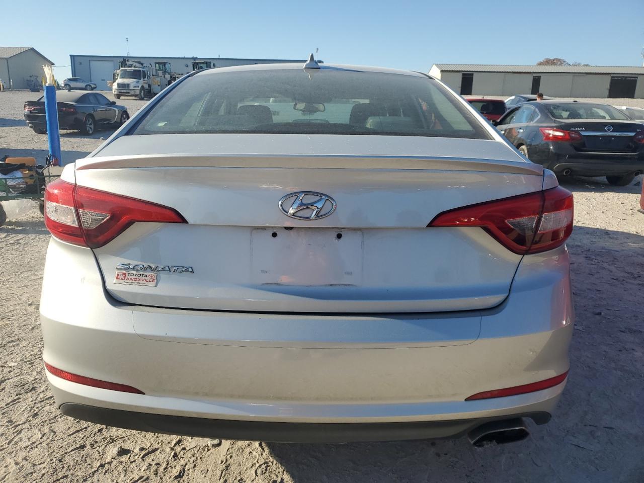 2016 HYUNDAI SONATA