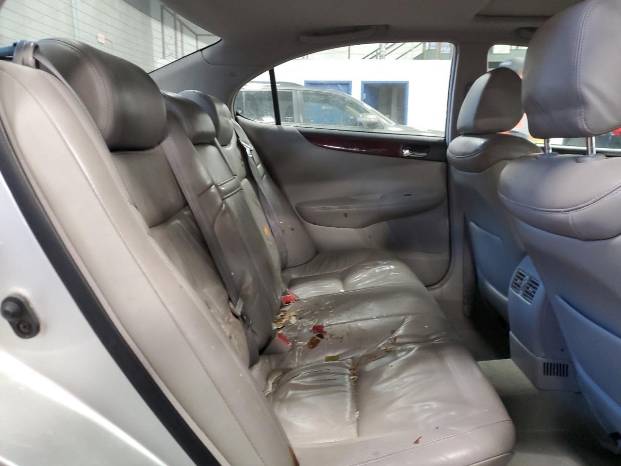 2002 LEXUS Es 300