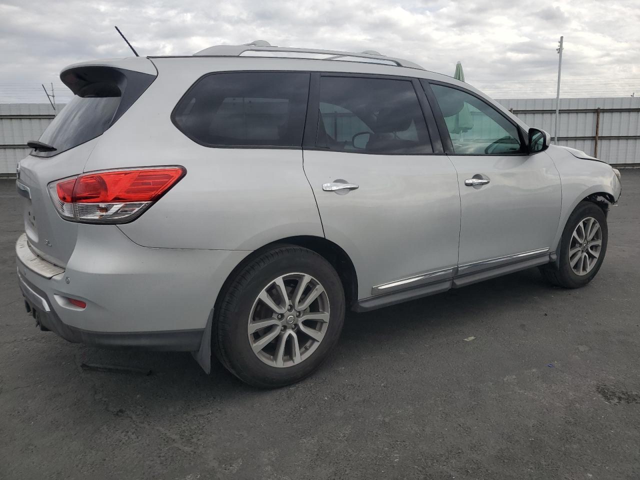 2014 NISSAN PATHFINDER