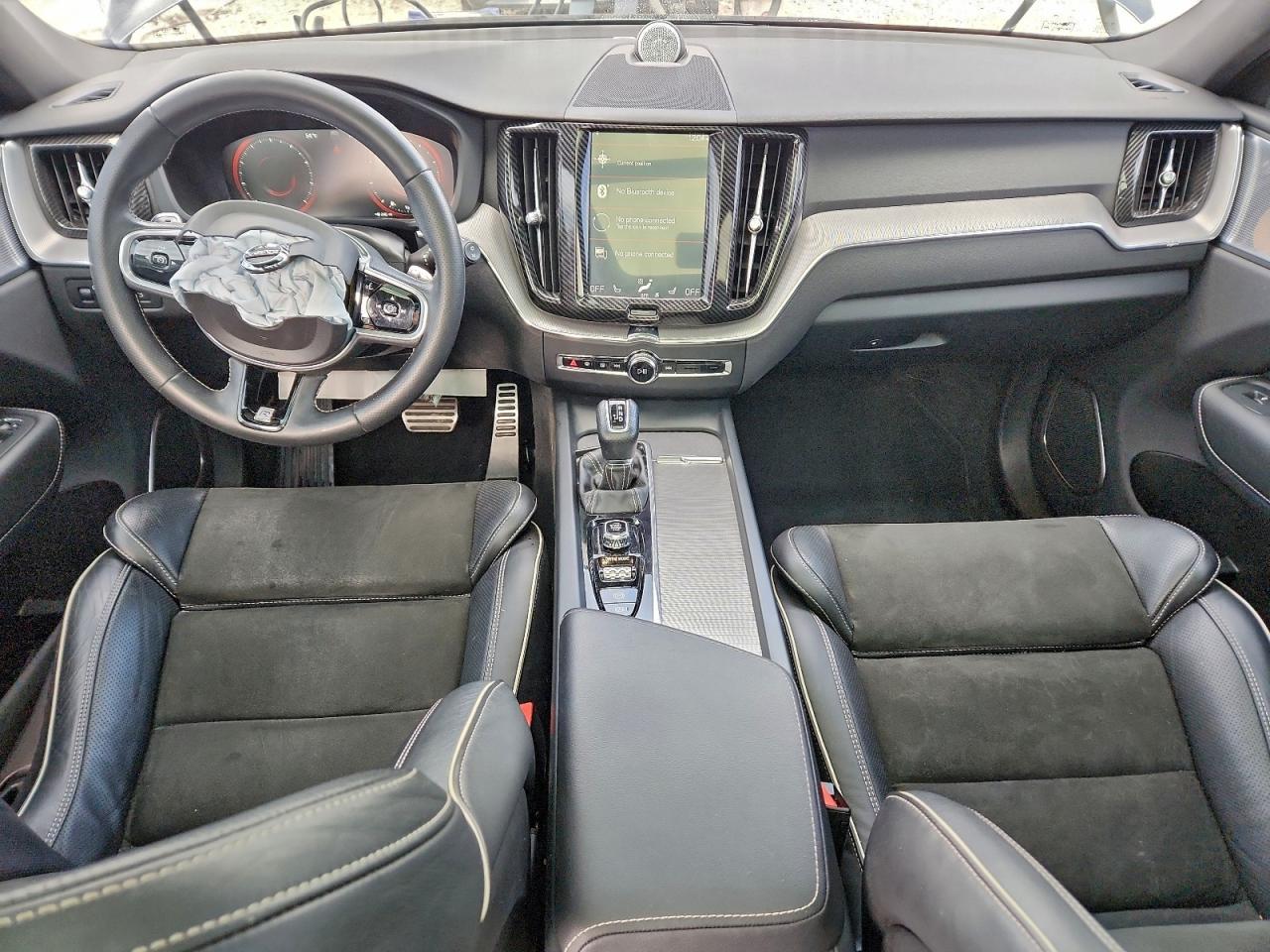 2018 VOLVO XC60