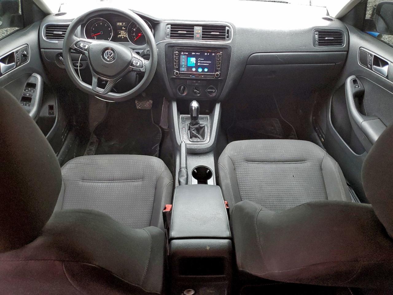 2015 VOLKSWAGEN JETTA