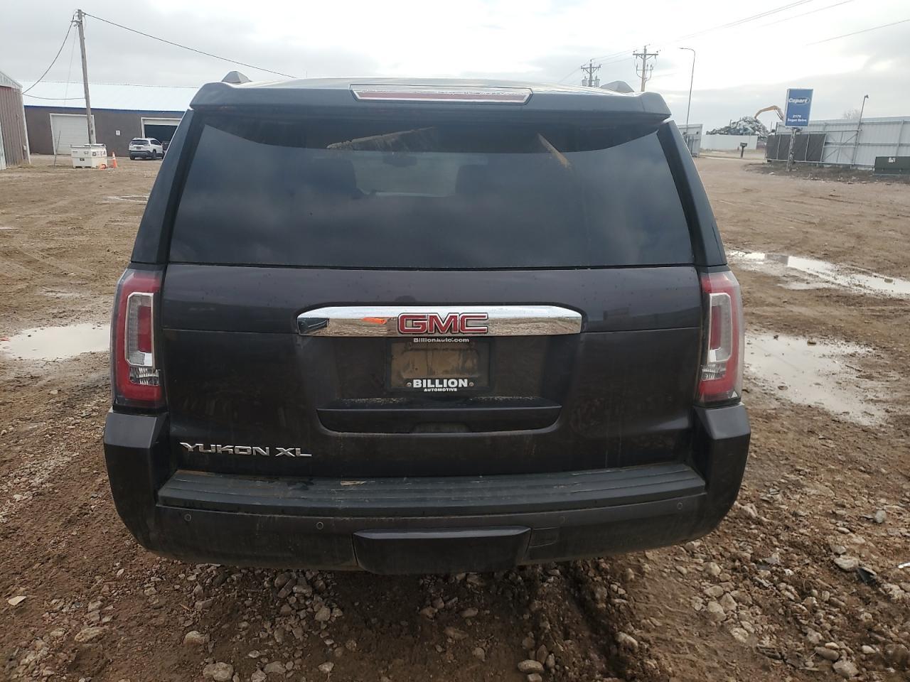 2016 GMC Yukon XL
