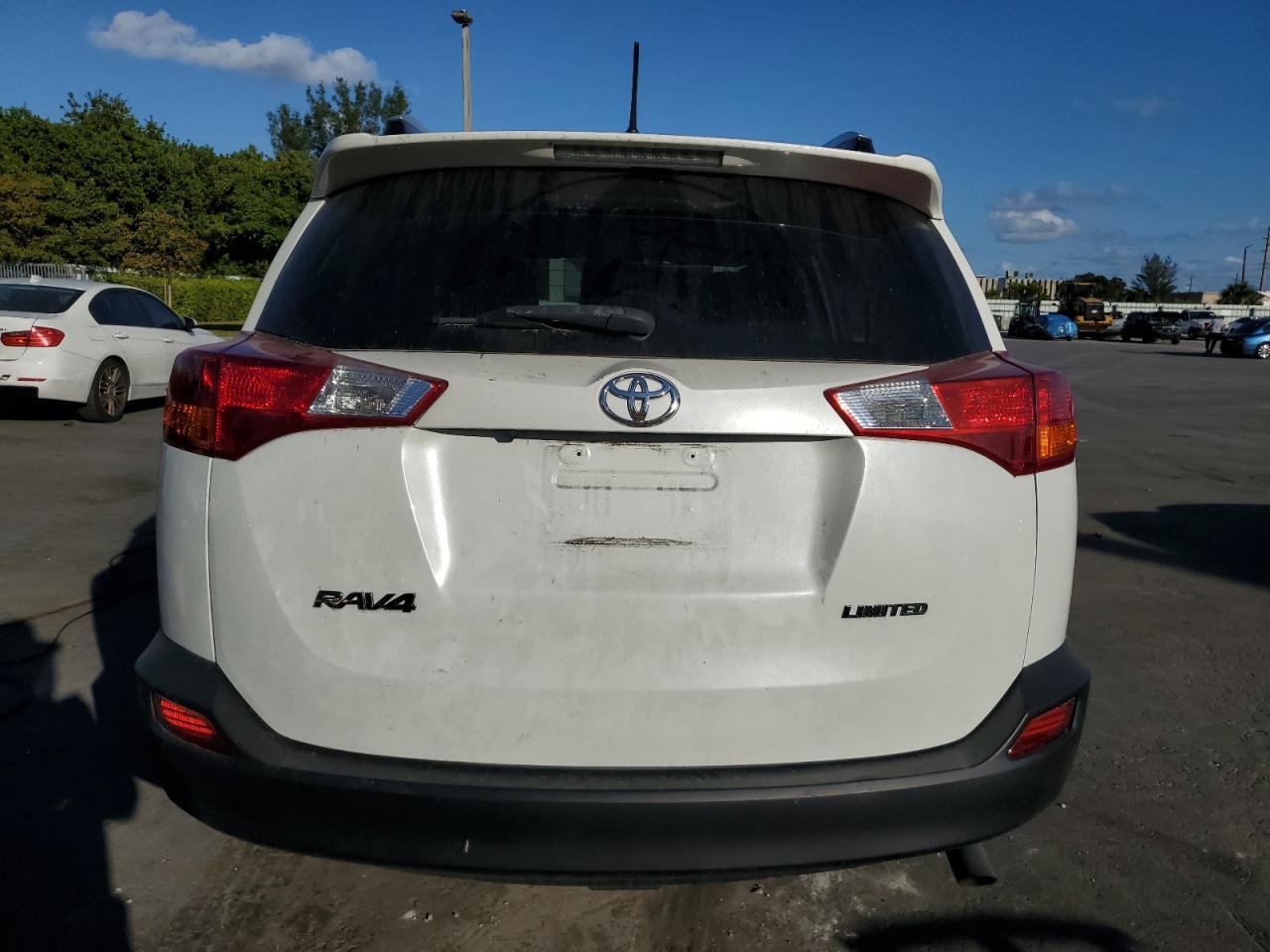 2014 TOYOTA RAV4