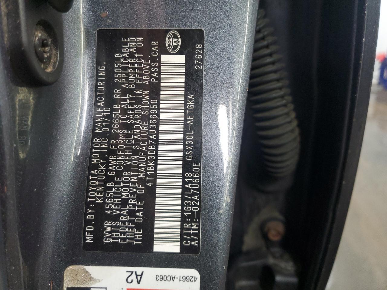 2010 TOYOTA Avalon