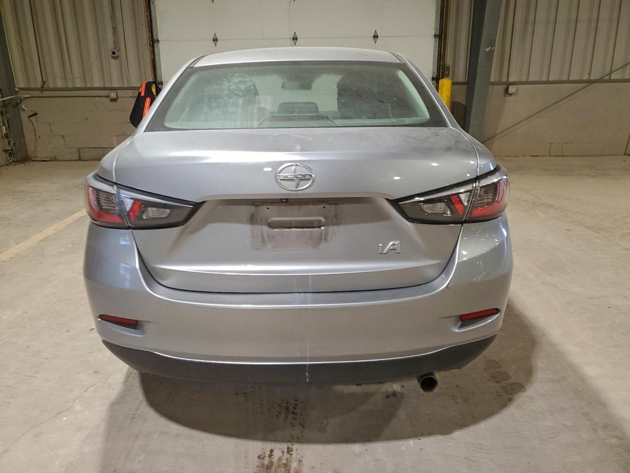 2016 TOYOTA SCION