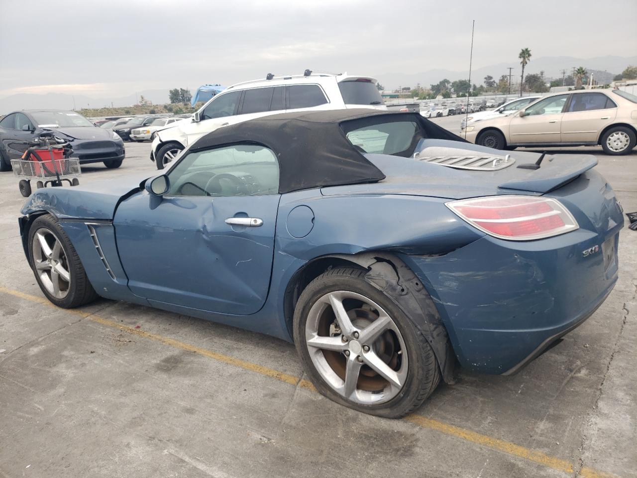 2008 SATURN Sky