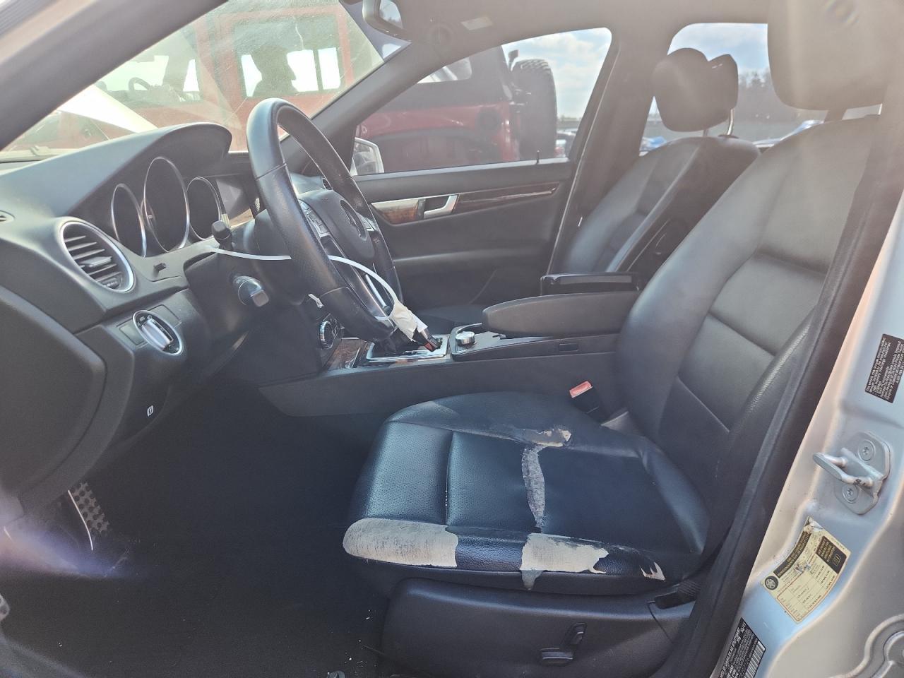 2012 MERCEDES-BENZ C-CLASS