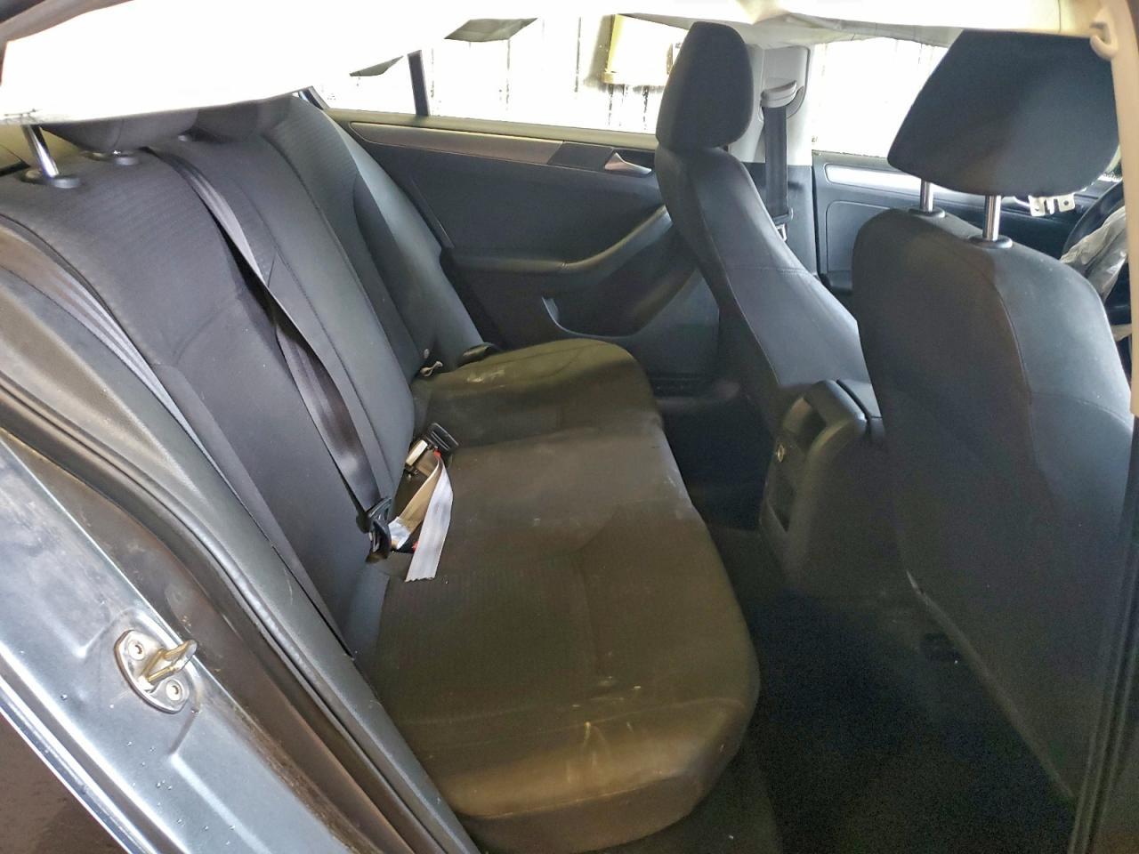 2015 VOLKSWAGEN JETTA