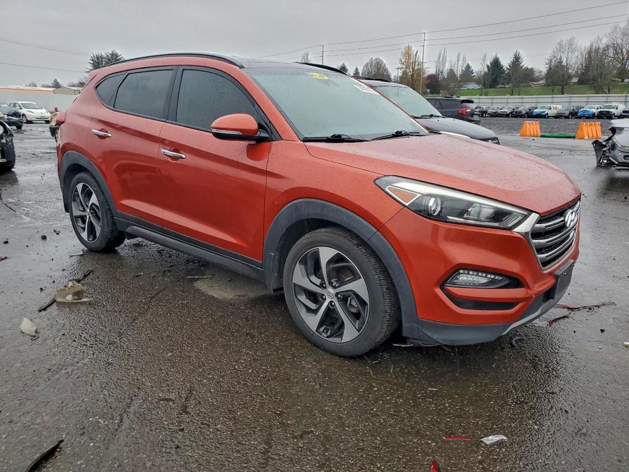 2016 HYUNDAI TUCSON