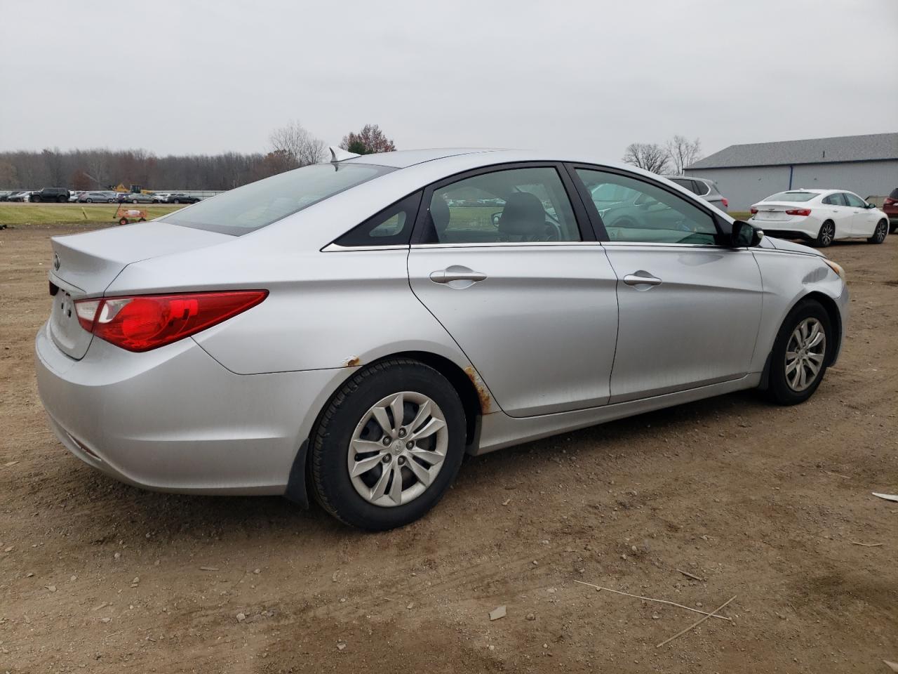 2011 HYUNDAI SONATA