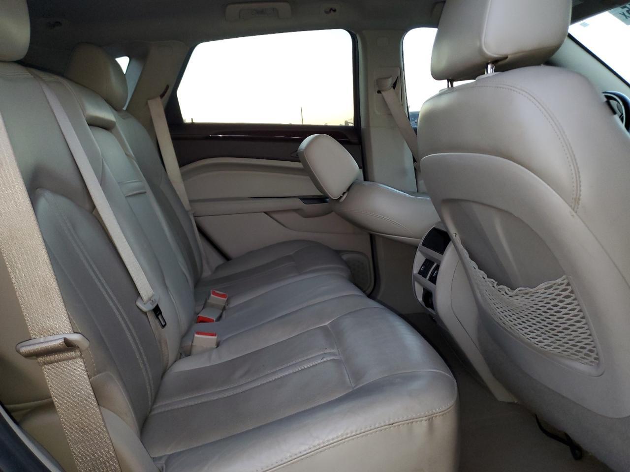 2016 CADILLAC SRX