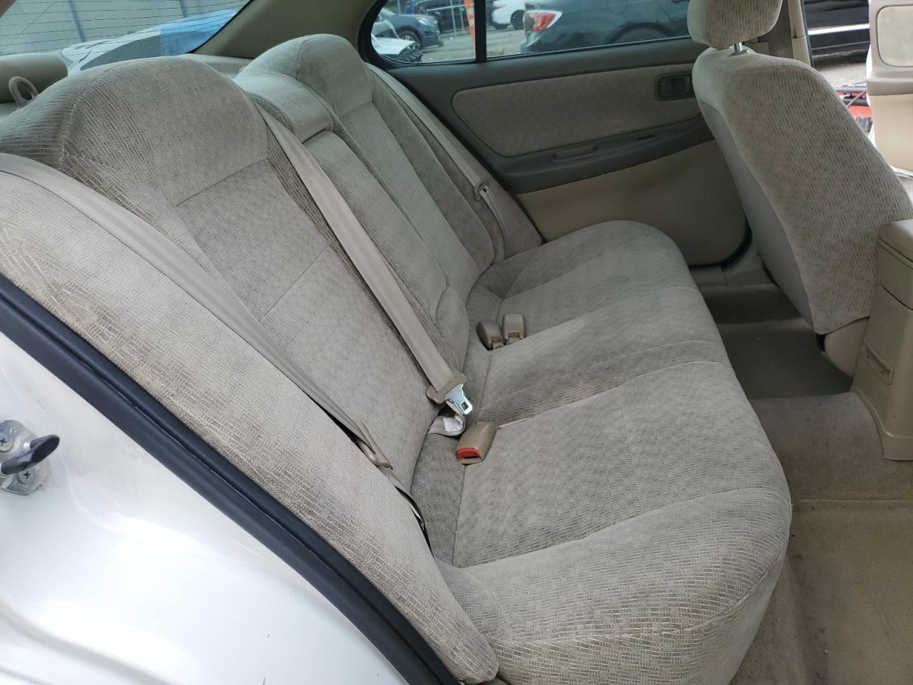 2001 NISSAN ALTIMA