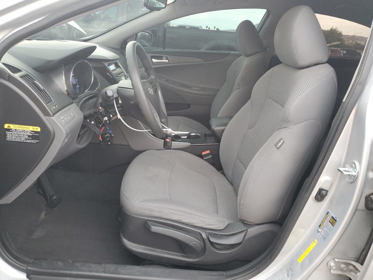 2013 HYUNDAI SONATA