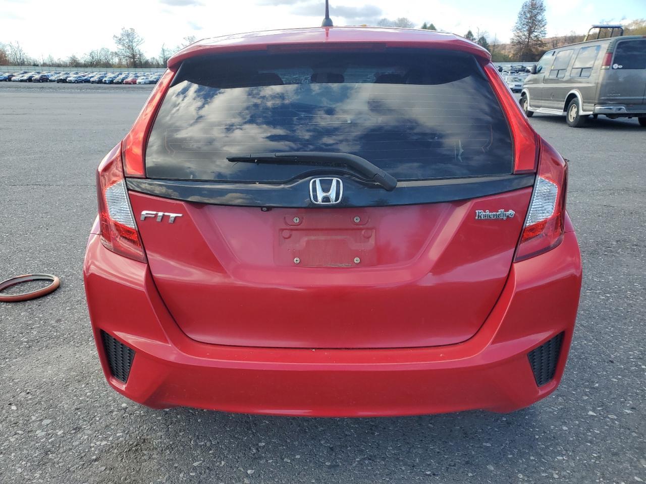 2016 HONDA FIT