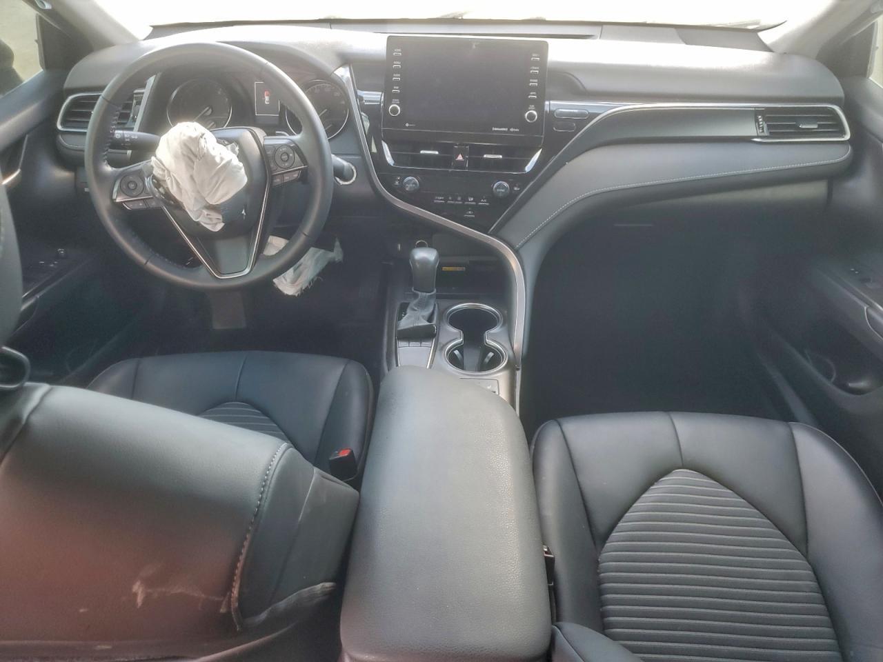 2023 TOYOTA CAMRY