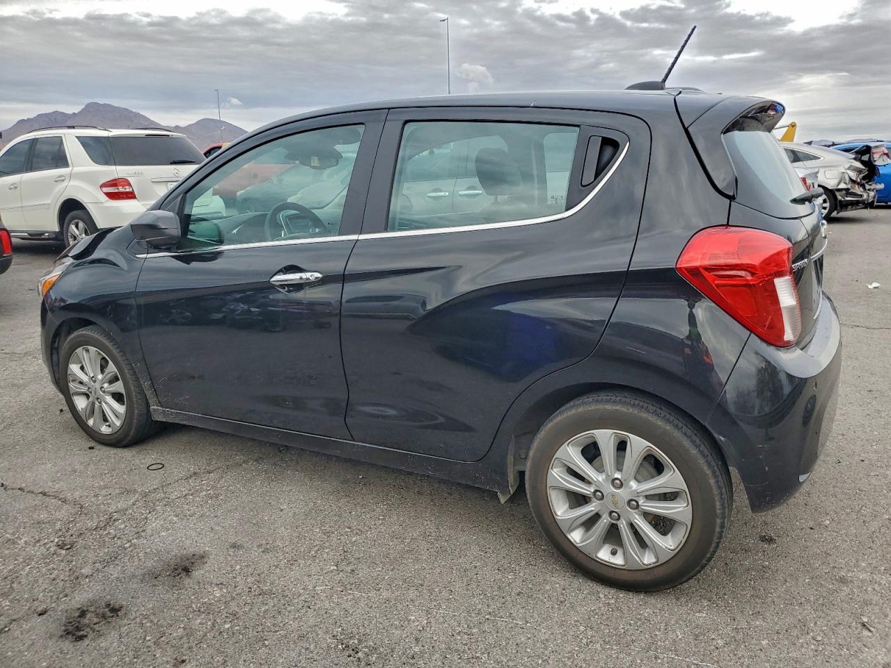 2017 CHEVROLET Spark