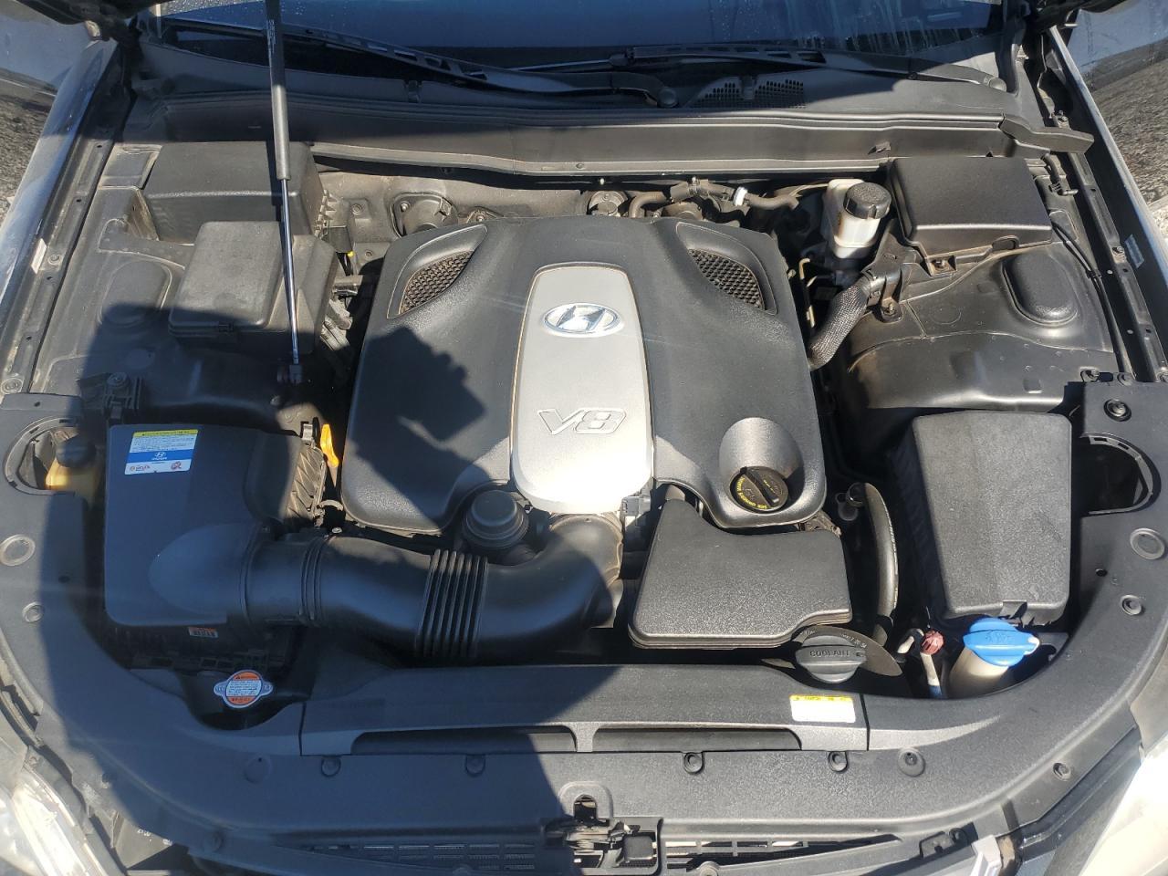 2011 HYUNDAI GENESIS