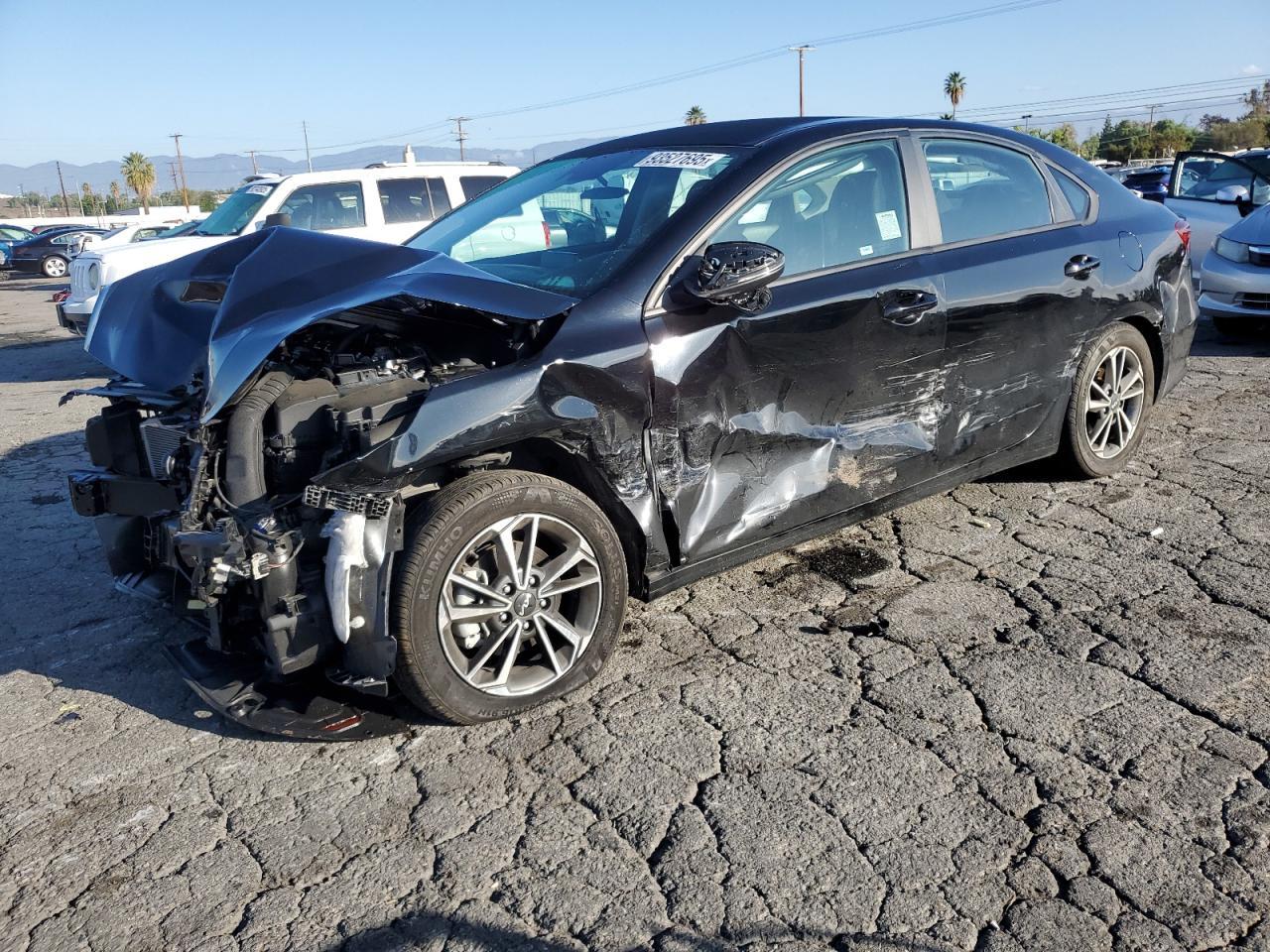 2023 KIA FORTE