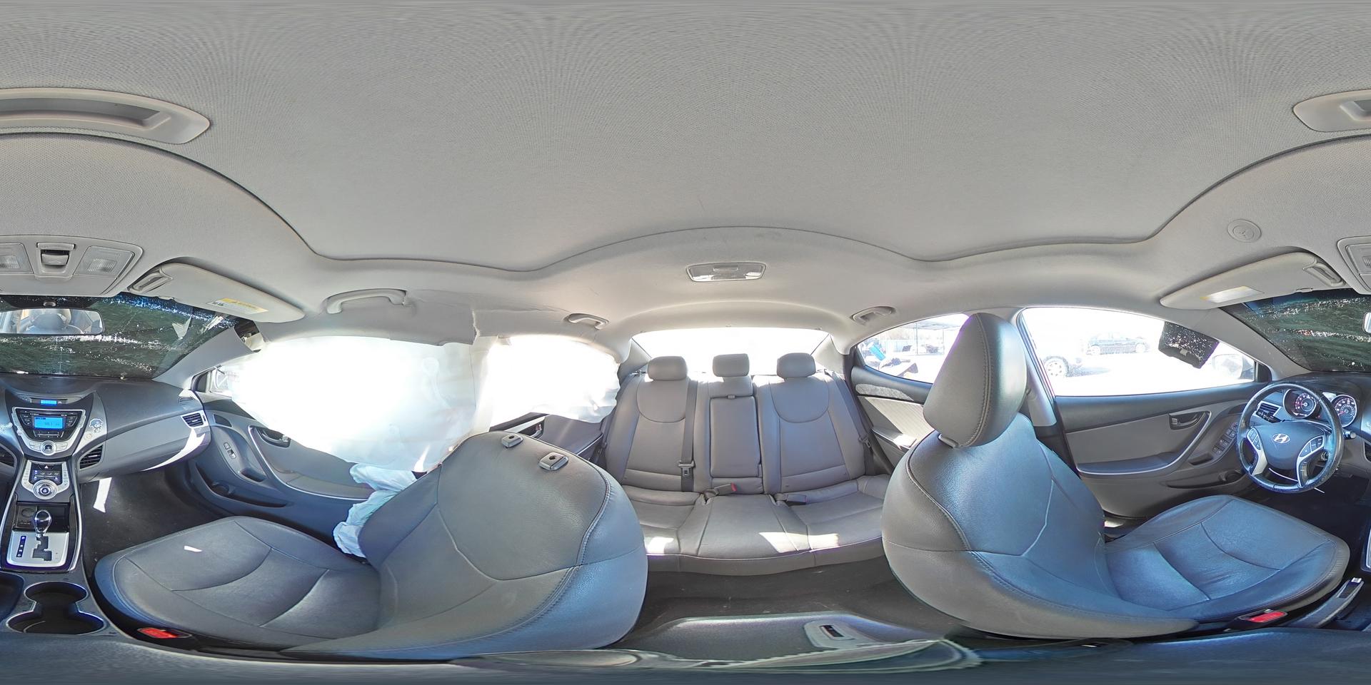 2012 HYUNDAI ELANTRA