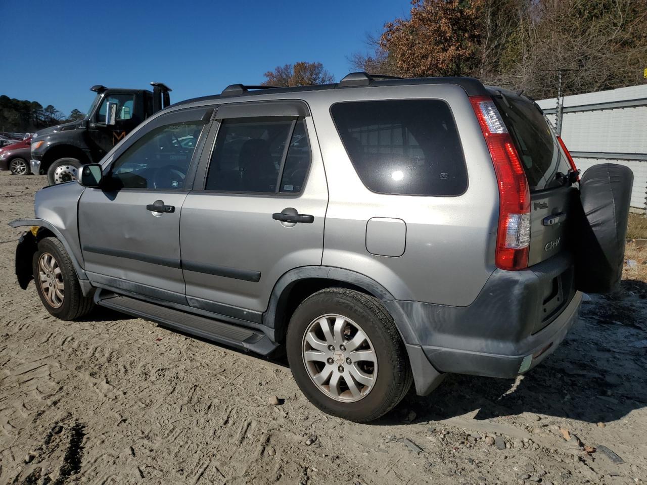 2005 HONDA CR-V