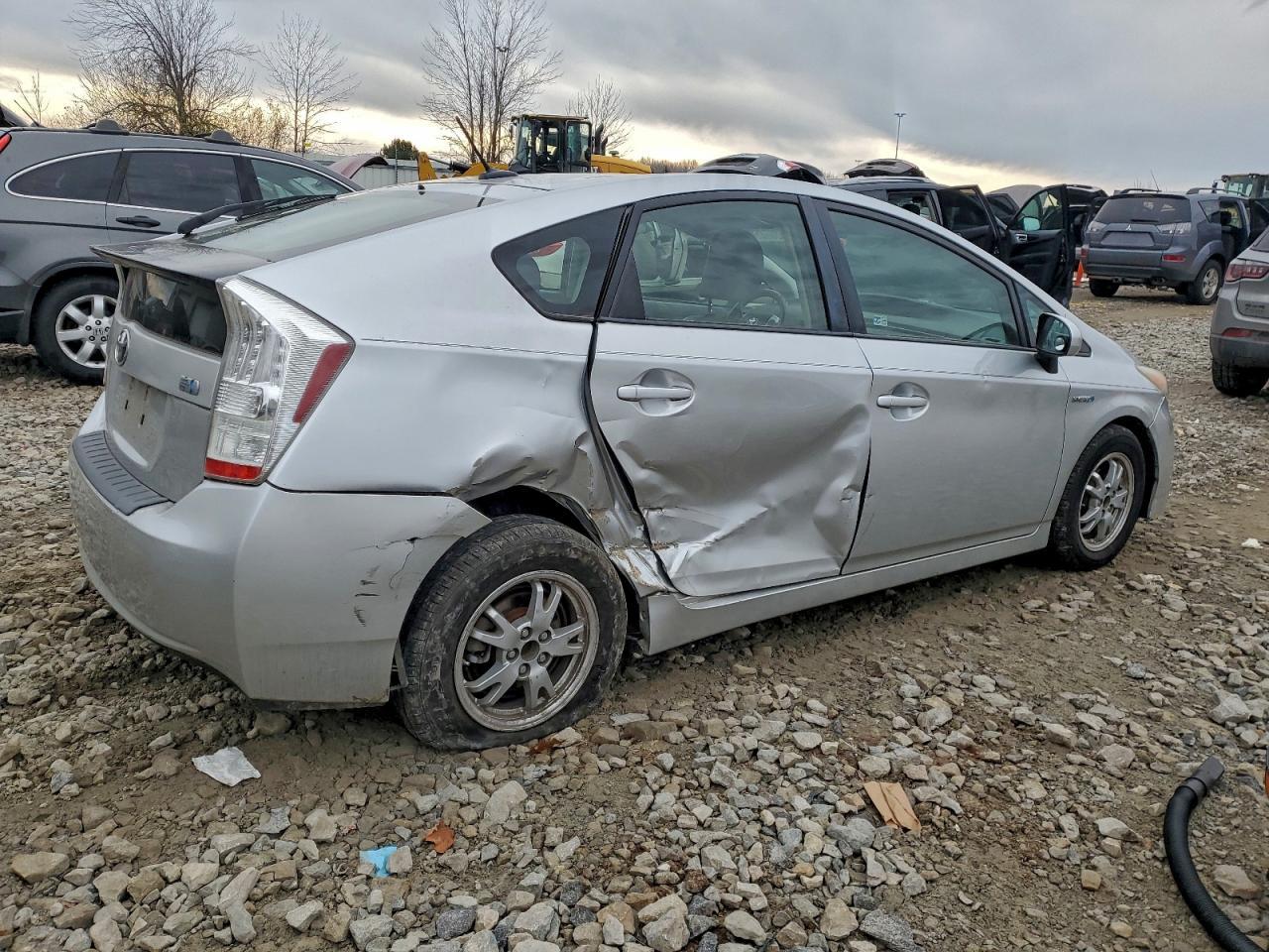 2010 TOYOTA PRIUS