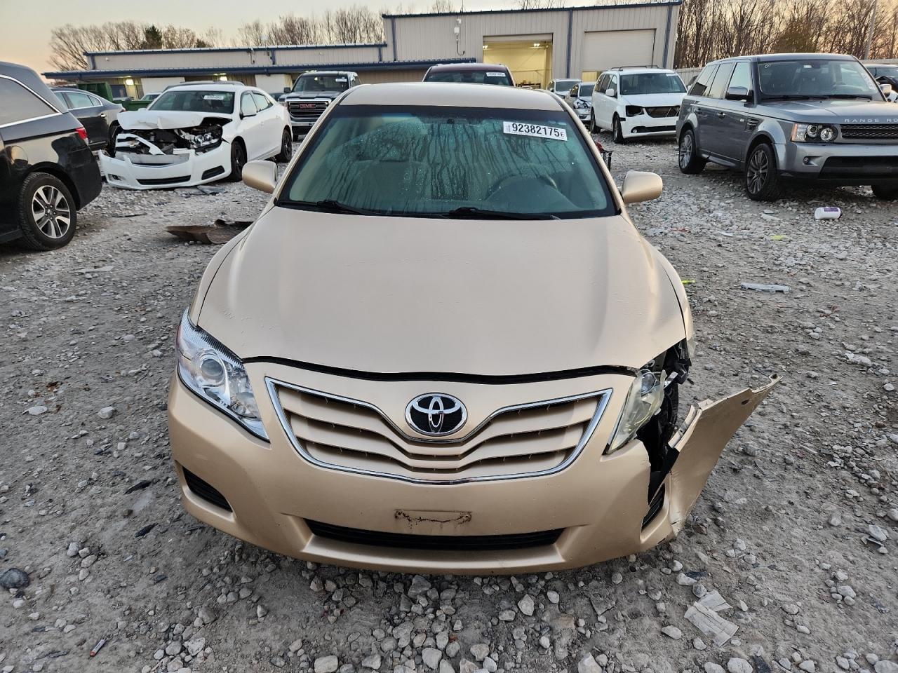 2011 TOYOTA CAMRY