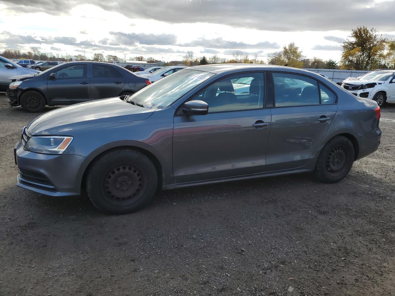 2015 VOLKSWAGEN JETTA