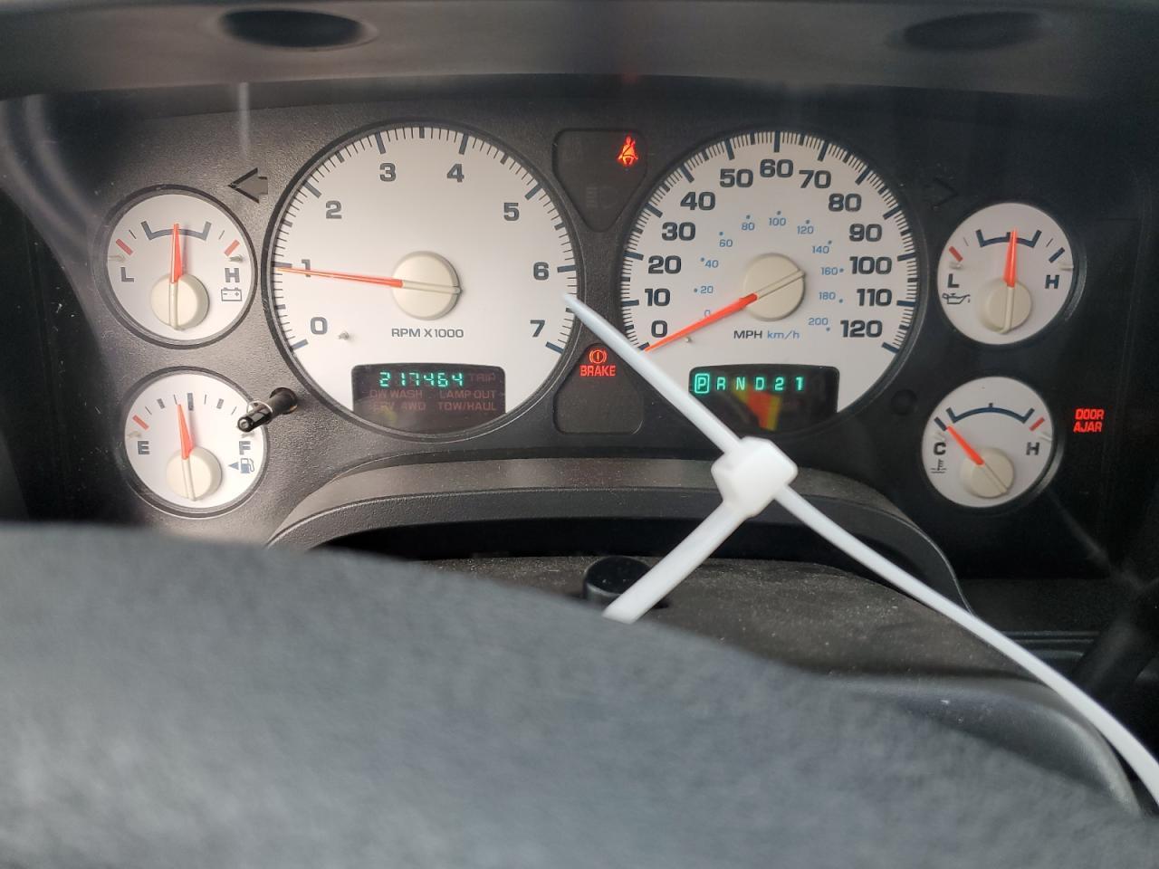 2004 DODGE RAM 1500