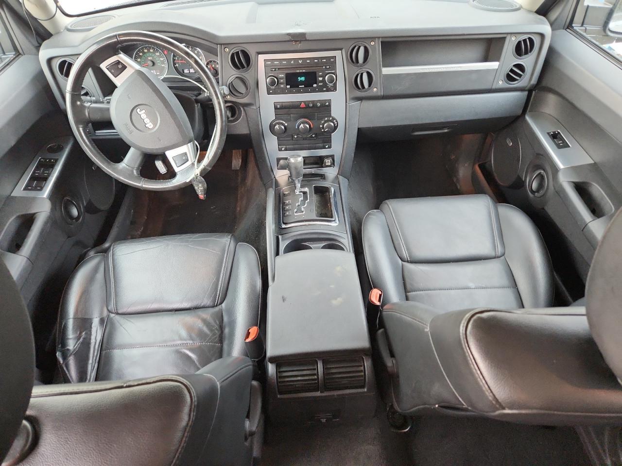 2008 JEEP Commander