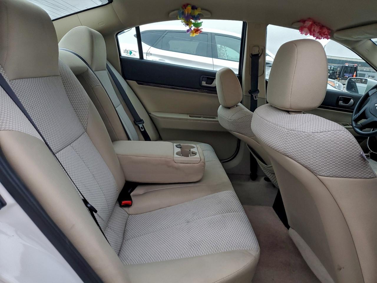 2012 MITSUBISHI Galant