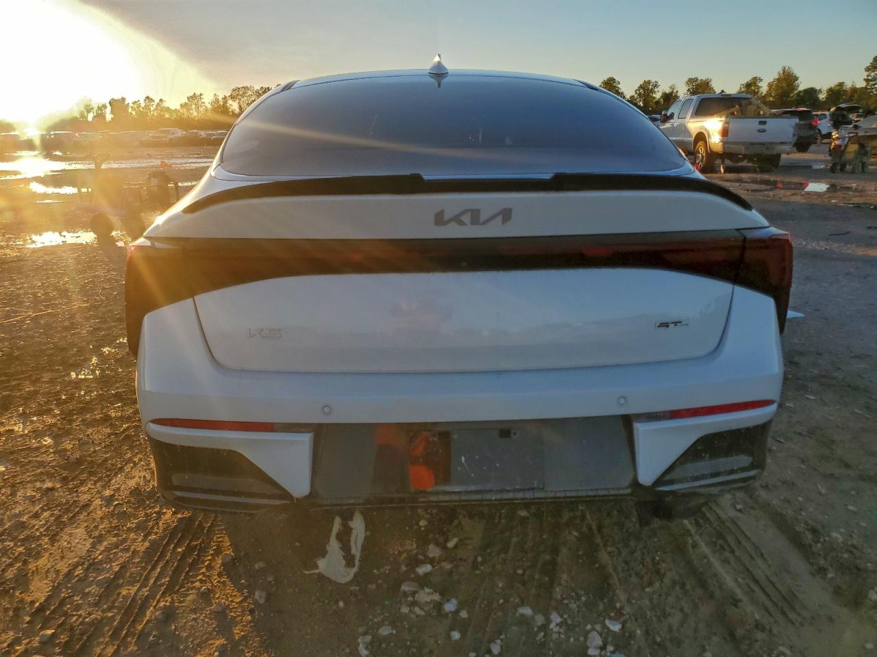 2025 KIA K5