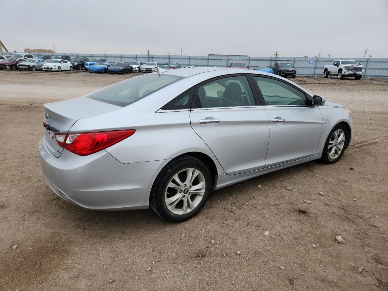 2013 HYUNDAI SONATA