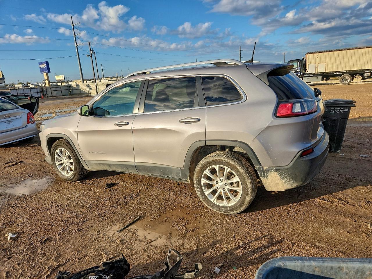 2019 JEEP CHEROKEE