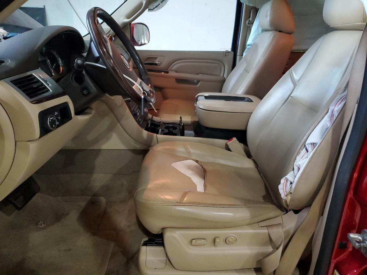 2012 CADILLAC ESCALADE