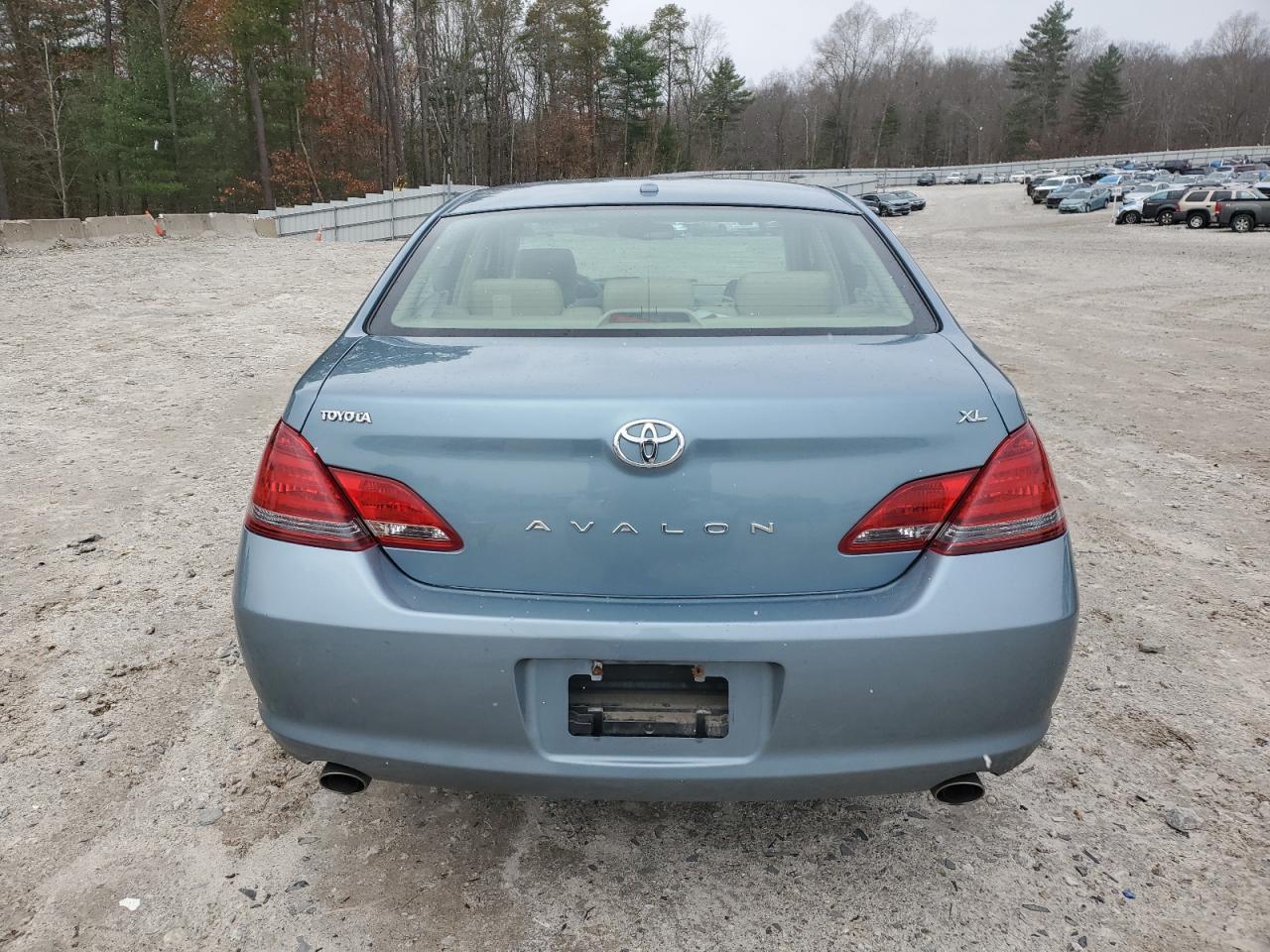 2009 TOYOTA Avalon