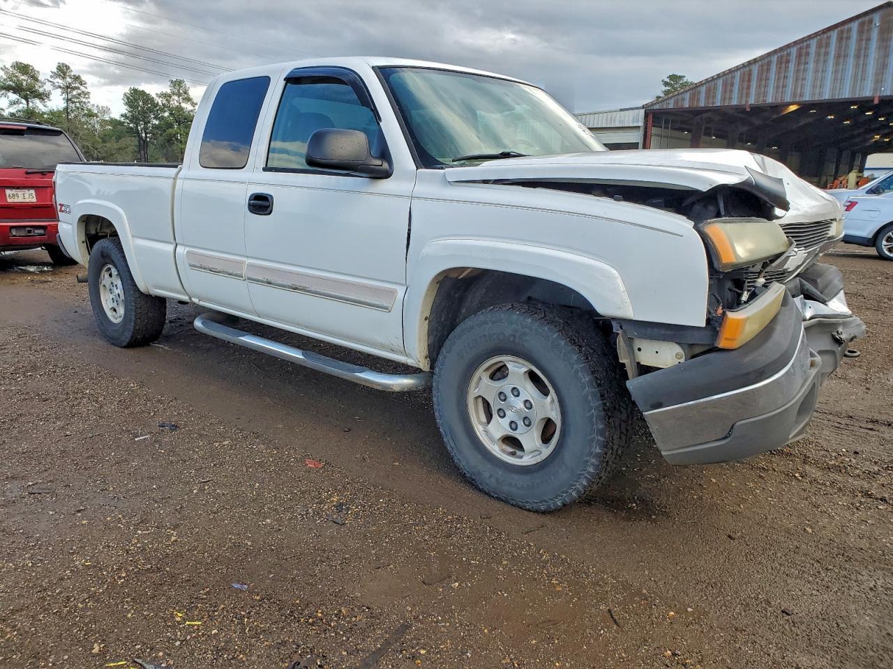 2004 CHEVROLET Silverado