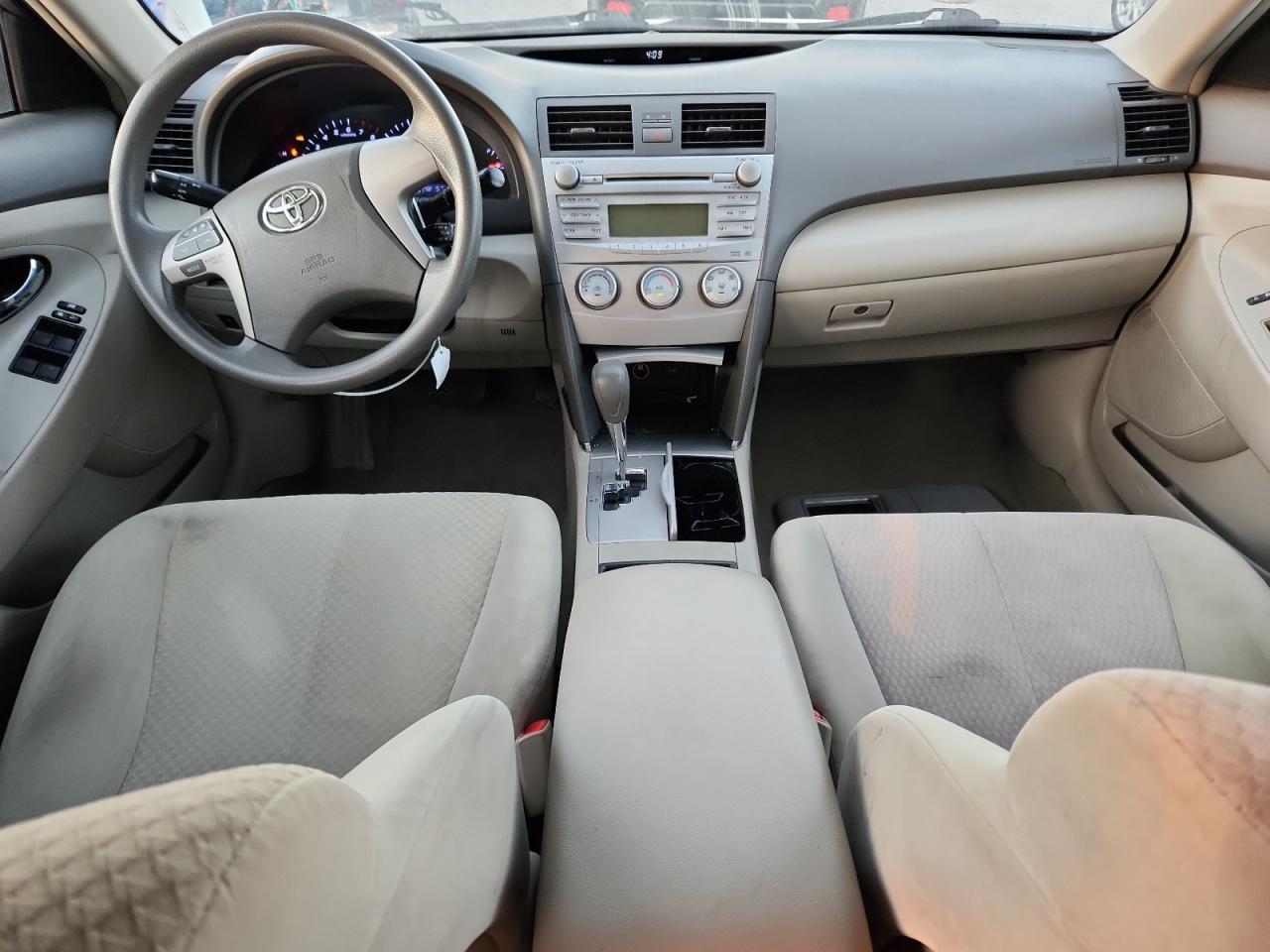 2011 TOYOTA CAMRY