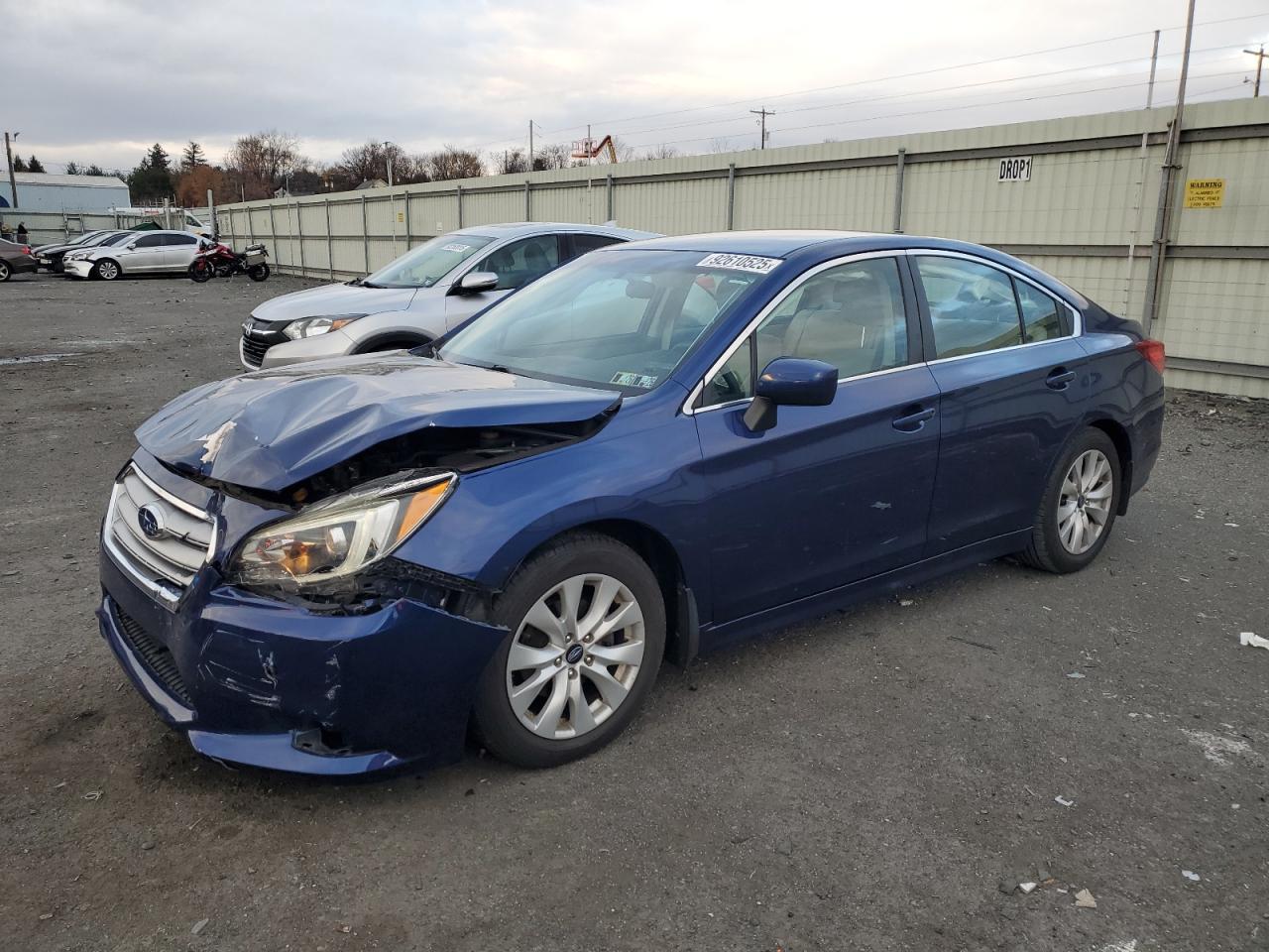 2017 SUBARU Legacy
